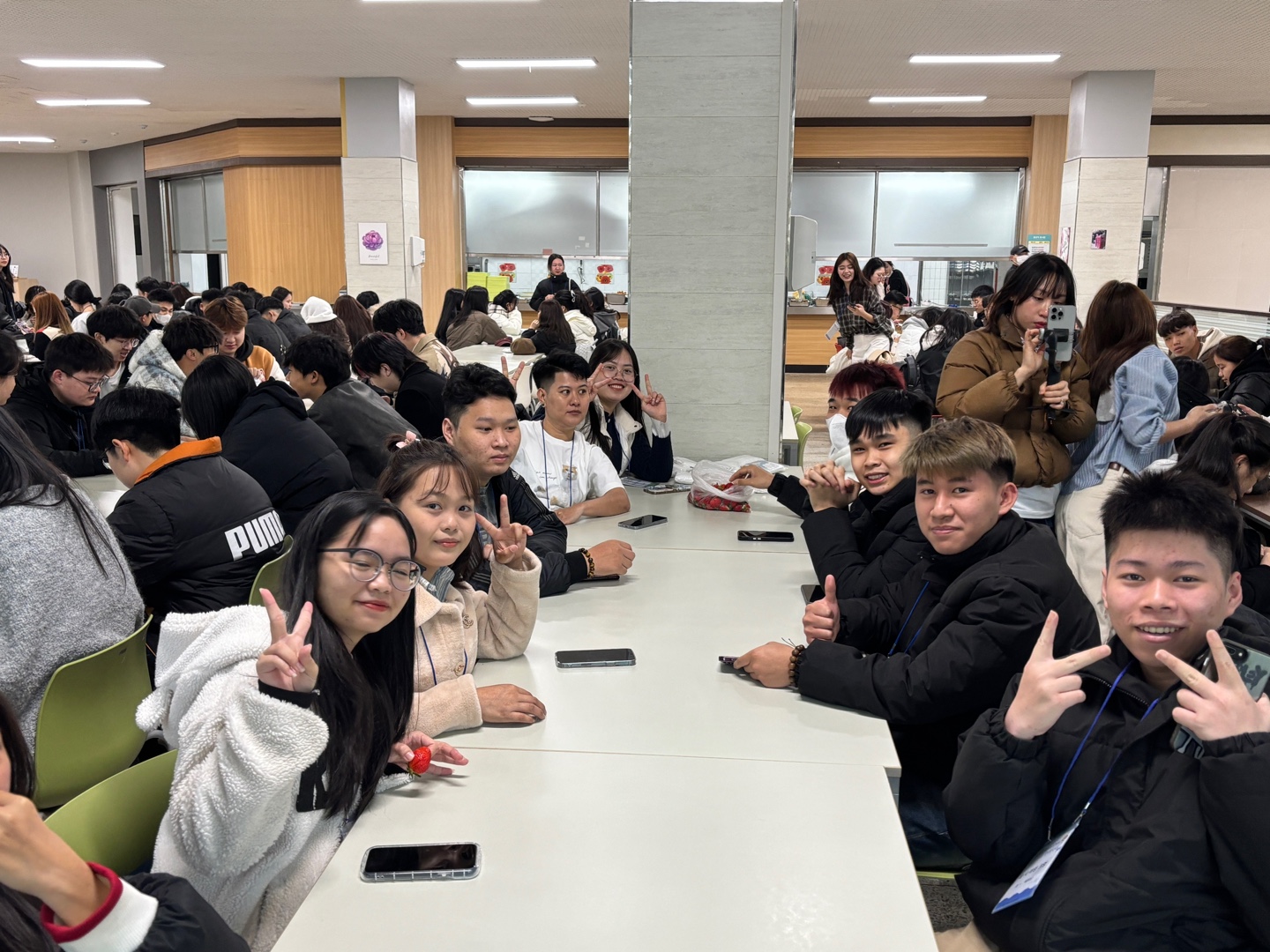 캠퍼스 교류 활동에 참여한 유학생들